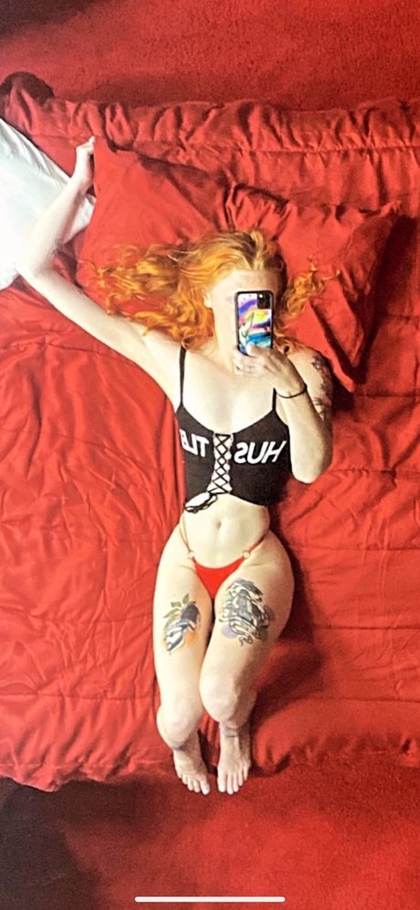 Foto di nudo di fuga di OnlyFans di Doll Parts