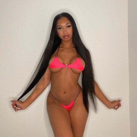 Foto di nudo di fuga di OnlyFans di Blessing Nicole 