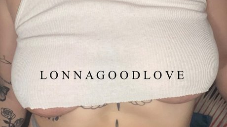 Foto di nudo di fuga di OnlyFans di Lonna Love