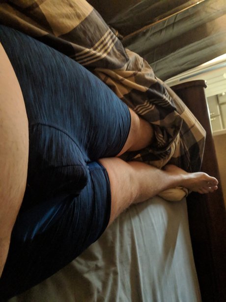 Foto di nudo di fuga di OnlyFans di Simple Gay Bear