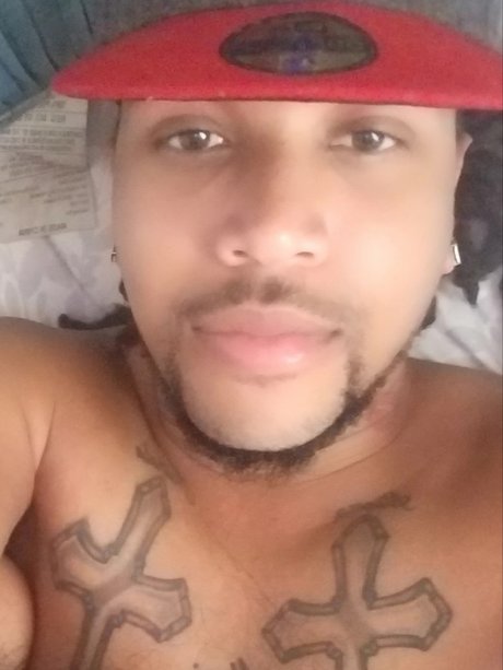 Foto di nudo di fuga di OnlyFans di Allan Butler