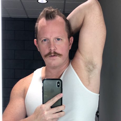 Foto di nudo di fuga di OnlyFans di Nerdstrap