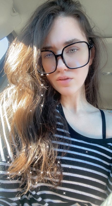 Foto di nudo di fuga di OnlyFans di Nerdylilbirdie