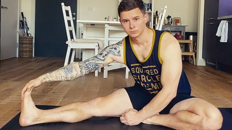 Foto di nudo di fuga di OnlyFans di Neil Smith