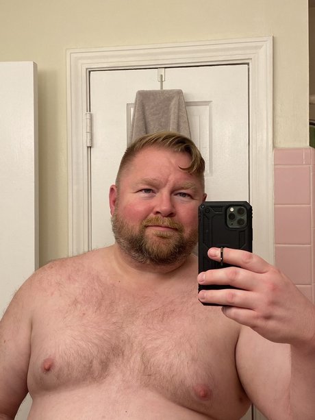 Foto di nudo di fuga di OnlyFans di Curiousbear73