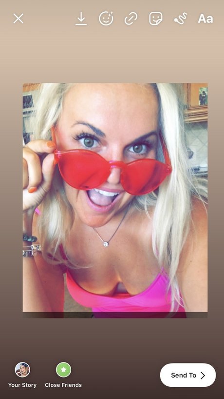 Foto di nudo di fuga di OnlyFans di Court Does Sports
