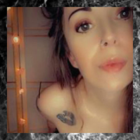 Foto di nudo di fuga di OnlyFans di Royal Cort