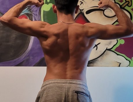 Foto di nudo di fuga di OnlyFans di Dan