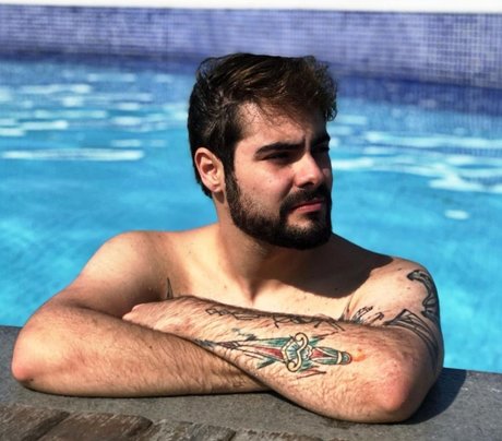 Foto di nudo di fuga di OnlyFans di Henrique