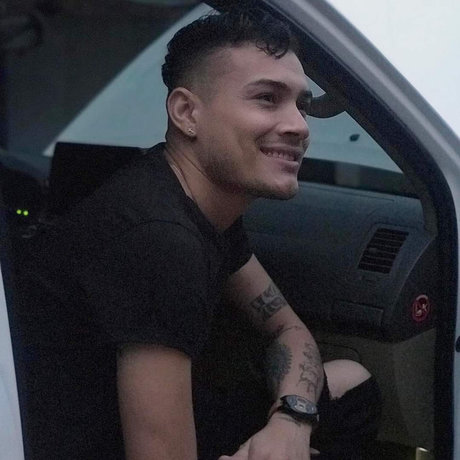 Foto di nudo di fuga di OnlyFans di Eduardo Morillo 
