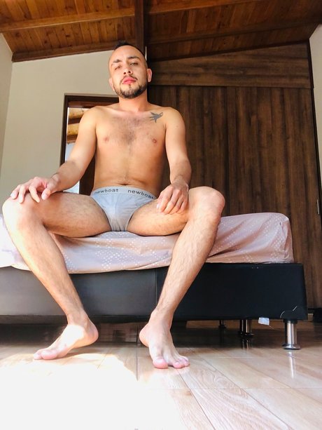 Foto di nudo di fuga di OnlyFans di Cris Garca