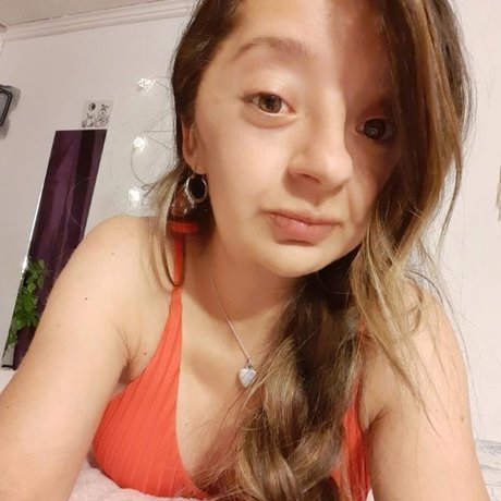 Foto di nudo di fuga di OnlyFans di Nicolette