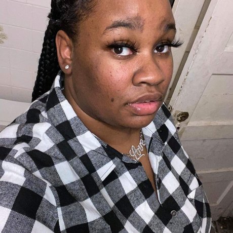 Foto di nudo di fuga di OnlyFans di Lashonda Ebo