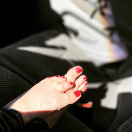 Foto di nudo di fuga di OnlyFans di Nicole