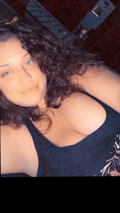 Foto di nudo di fuga di OnlyFans di Cbaby
