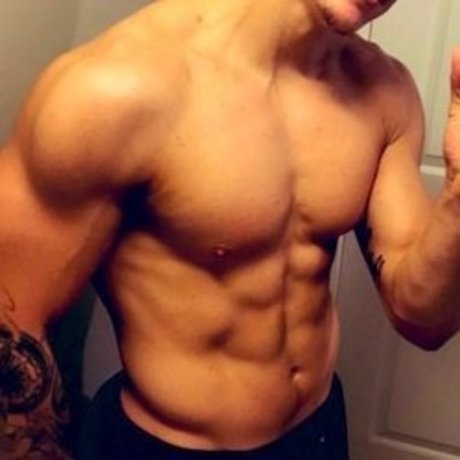 Foto di nudo di fuga di OnlyFans di New2sd2017