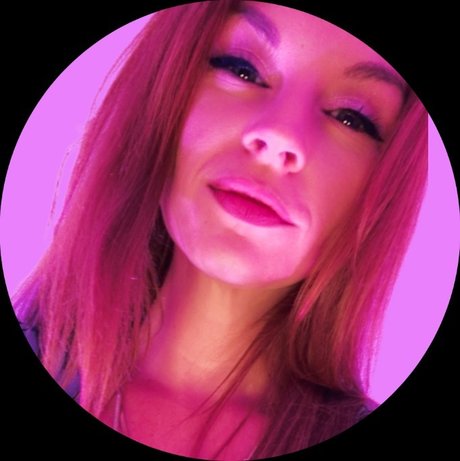Foto di nudo di fuga di OnlyFans di Miss Sugar  Findomfemdom Manipulatrix