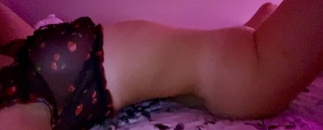 Foto di nudo di fuga di OnlyFans di Bella 