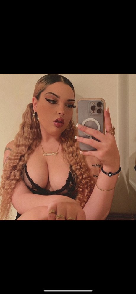 Foto di nudo di fuga di OnlyFans di Cass 