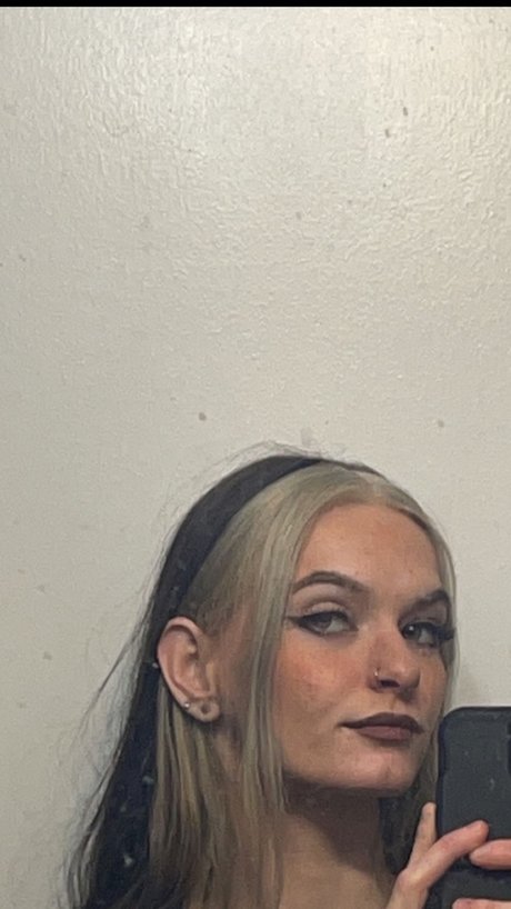 Foto di nudo di fuga di OnlyFans di Cunt Rae