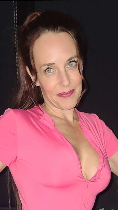 Foto di nudo di fuga di OnlyFans di Hotwifeinok
