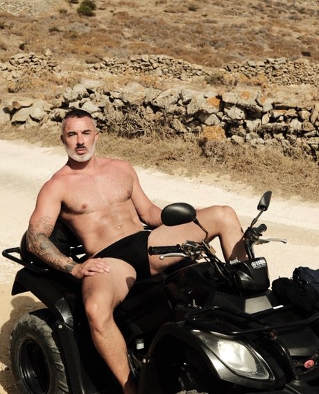 Foto di nudo di fuga di OnlyFans di Adam Franco