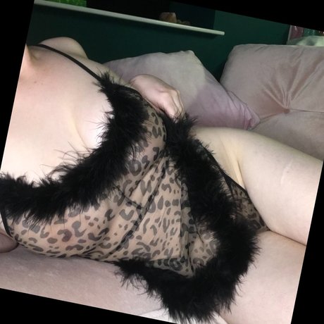 Foto di nudo di fuga di OnlyFans di Bry
