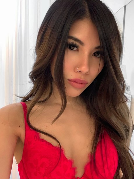Foto di nudo di fuga di OnlyFans di Nikki