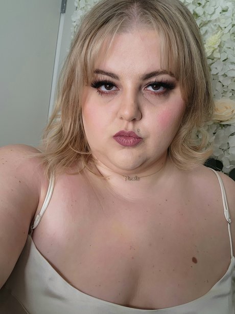 Foto di nudo di fuga di OnlyFans di Nicoliex