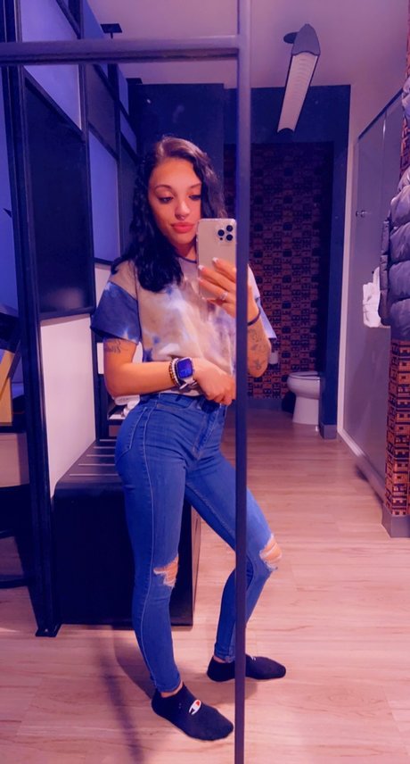 Foto di nudo di fuga di OnlyFans di Jess