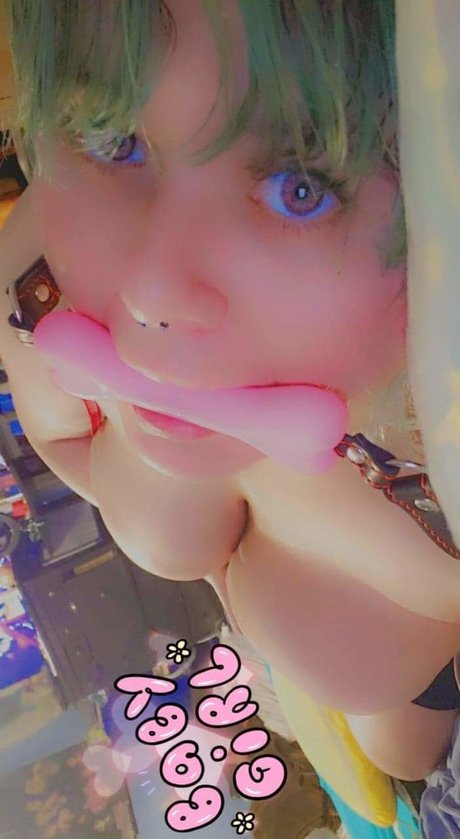 Foto di nudo di fuga di OnlyFans di  Lulu  Kiwi  Chan 