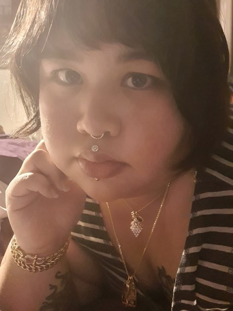 Foto di nudo di fuga di OnlyFans di Clarissa Guevara