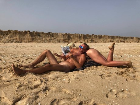 Foto di nudo di fuga di OnlyFans di Be Tantric 