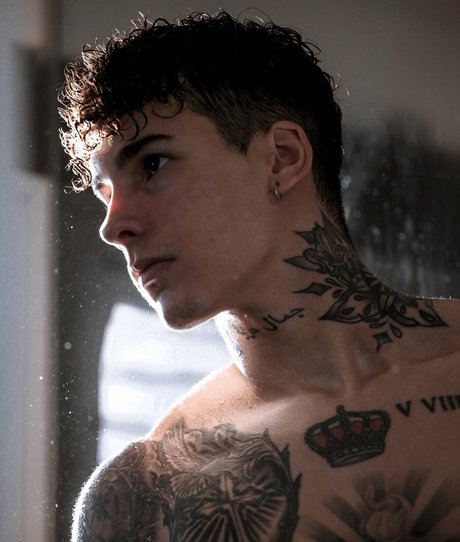 Foto di nudo di fuga di OnlyFans di Diego Pais Free