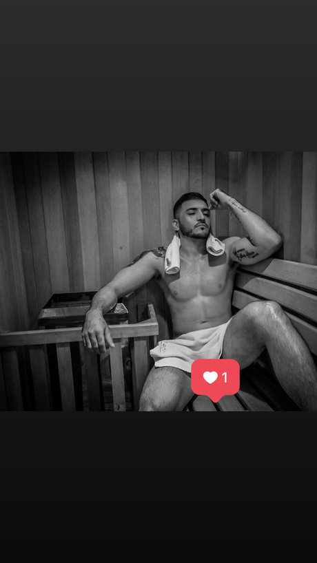 Foto di nudo di fuga di OnlyFans di Alex Herrera