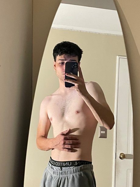 Foto di nudo di fuga di OnlyFans di Diego