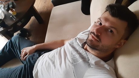 Foto di nudo di fuga di OnlyFans di Matt