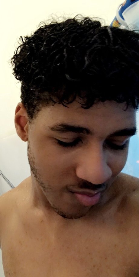 Foto di nudo di fuga di OnlyFans di Printer06