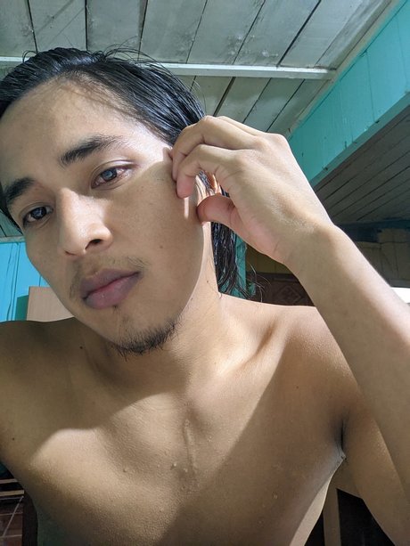 Foto di nudo di fuga di OnlyFans di Darkcary
