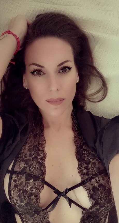 Foto di nudo di fuga di OnlyFans di Altea