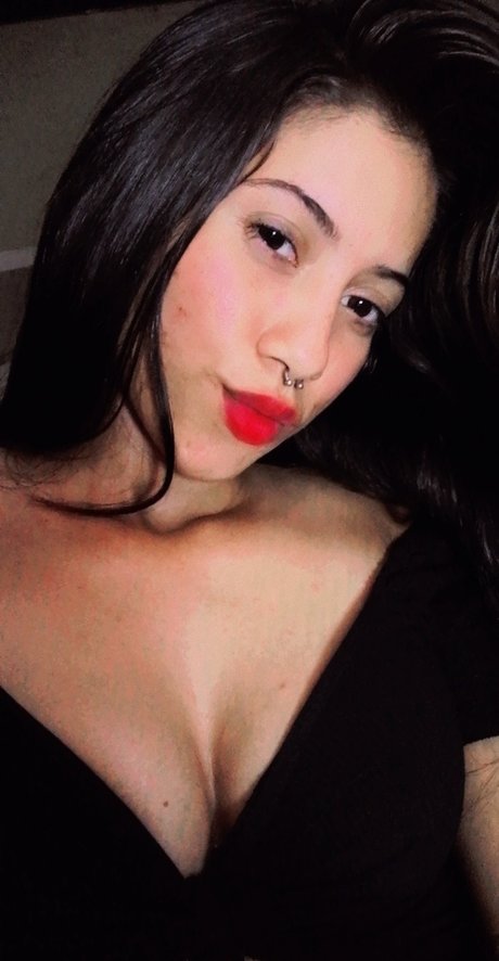 Foto di nudo di fuga di OnlyFans di Alexia