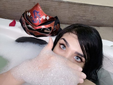 Foto di nudo di fuga di OnlyFans di Ninja Girl
