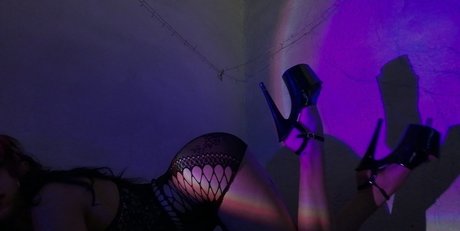 Foto di nudo di fuga di OnlyFans di Ninfa