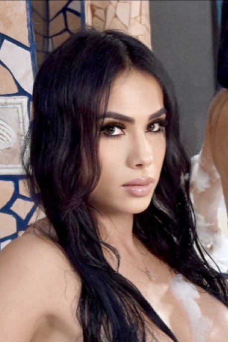 Foto di nudo di fuga di OnlyFans di Niky Ladyboy 