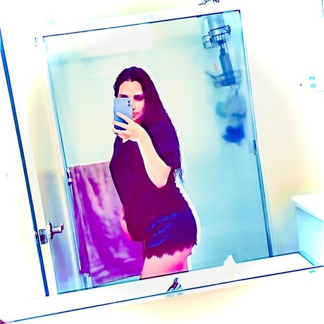 Foto di nudo di fuga di OnlyFans di Nikxicandii