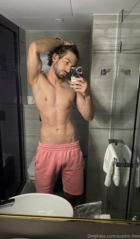 Foto di nudo di fuga di OnlyFans di Xzashxfree