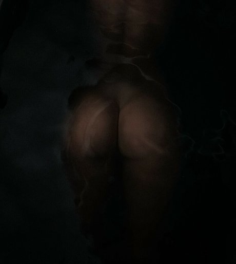 Foto di nudo di fuga di OnlyFans di Anastasia Steklova