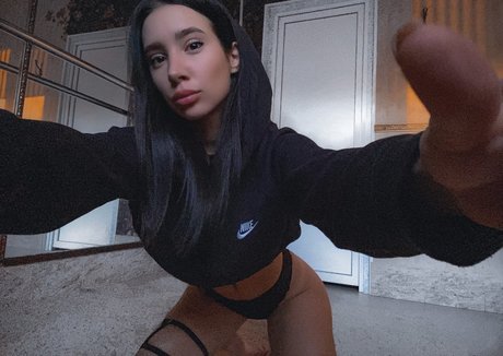 Foto di nudo di fuga di OnlyFans di Anastasia Steklova