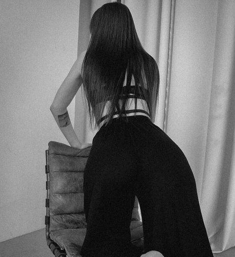 Foto di nudo di fuga di OnlyFans di Anastasia Steklova