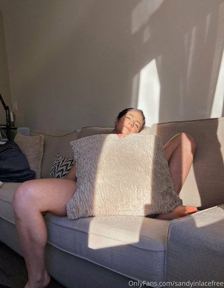 Foto di nudo di fuga di OnlyFans di Sandyinlacefree
